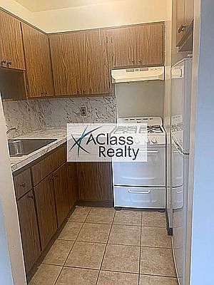 1st image of 33-14 Ditmars Blvd #2LEFT