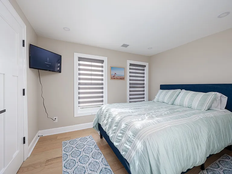 417 West St — Photo 11