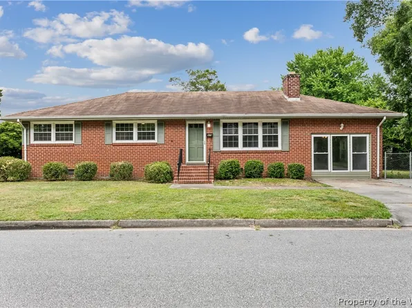 819 Sharpley Ave, Hampton, VA 23666