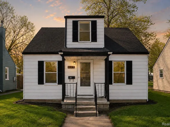 419 W Bernhard Ave, Hazel Park, MI 48030