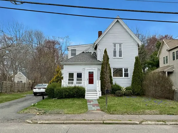 98 W Spring St, Avon, MA 02322