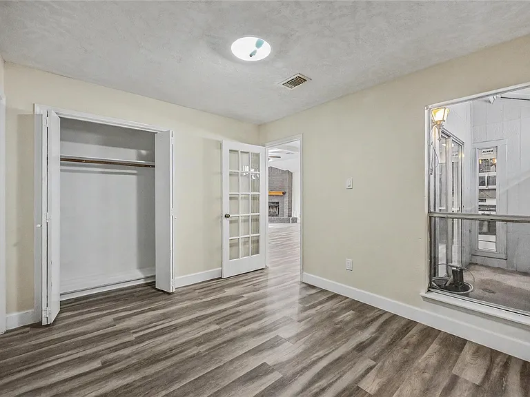 7907 Chancel Dr — Photo 21