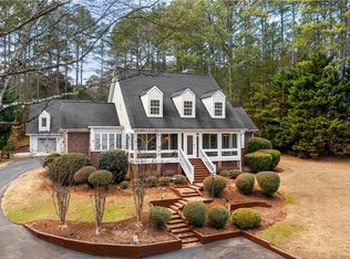 104 Emerald Pointe Dr, Seneca, SC 29672