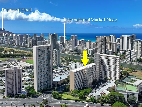 500 University Ave APT 1427, Honolulu, HI 96826