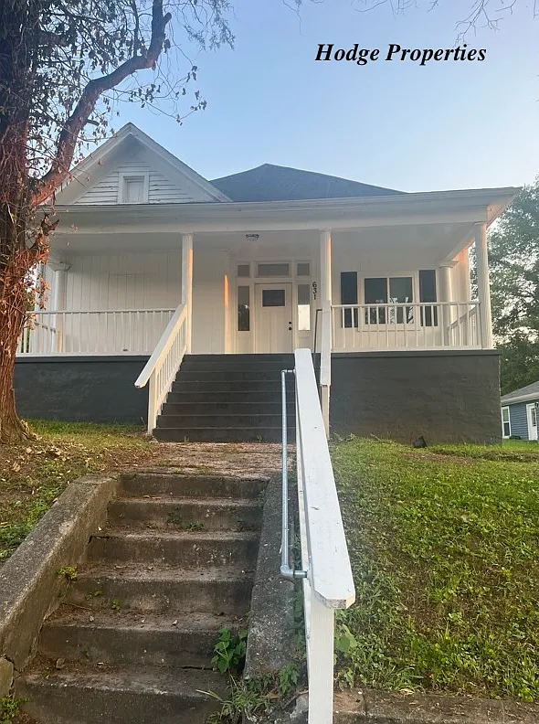4 bed, 1331 sqft, $2,150 — Photo 1