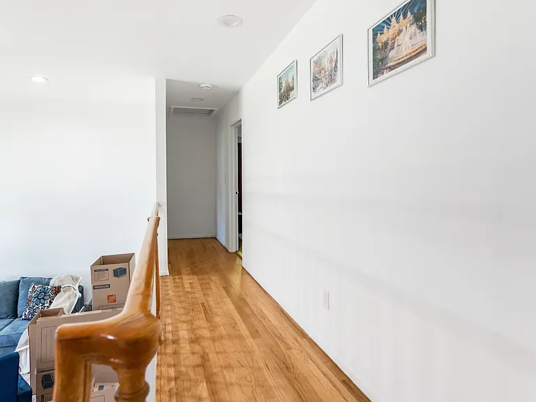 31 Frederick Ln — Photo 19