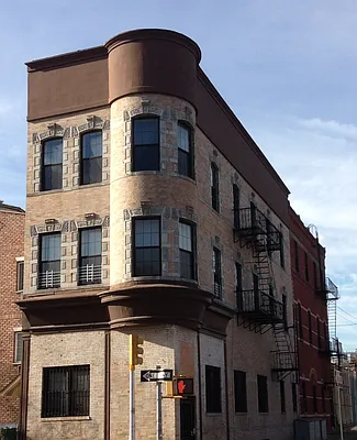 Sold by Corcoran | media 6