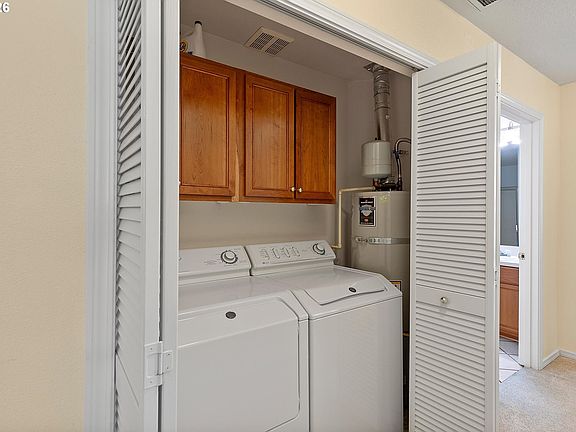 5th image of 30406 SW Ruth St Unit 82