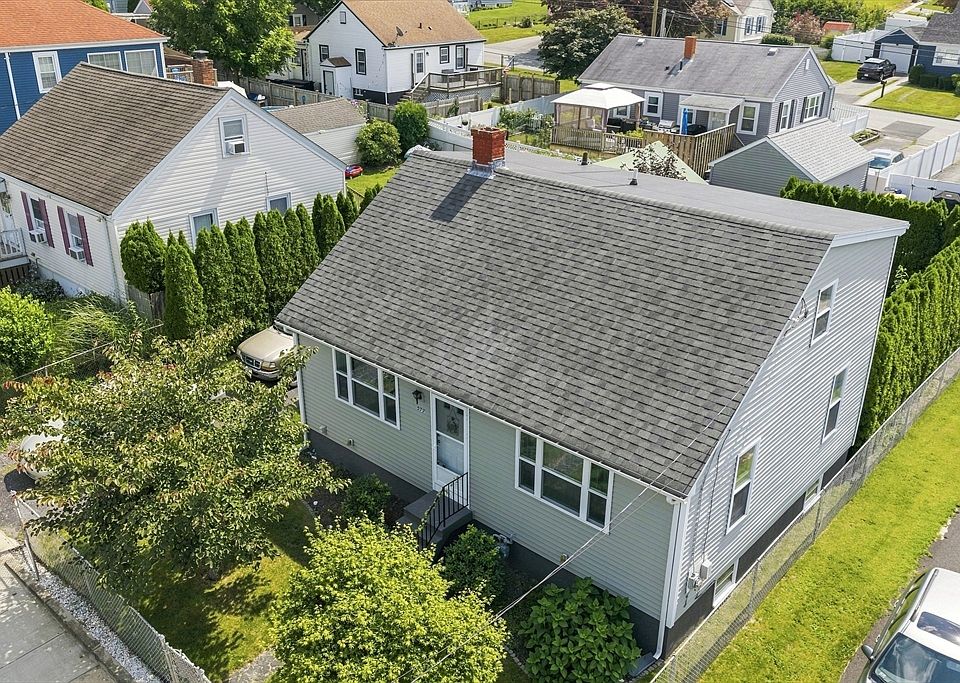 1st image of 577 Pokross St