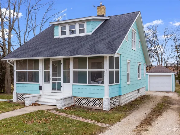 1327 N 14th St, Dekalb, IL 60115