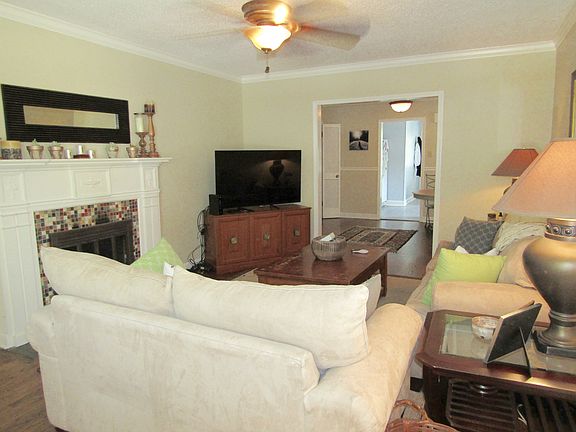 2nd image of 3579 Philwood Ave