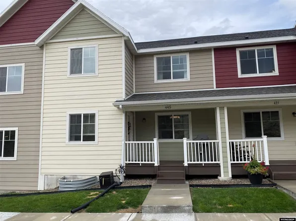 445 Elk Valley Dr, Green River, WY 82935