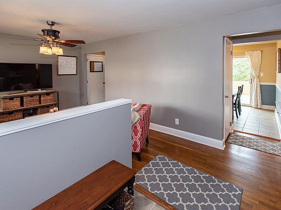 5th image of 8412 Linderwood Ln
