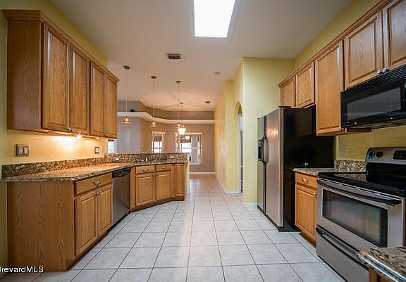 3rd image of 4123 Costa Mesa Ln
