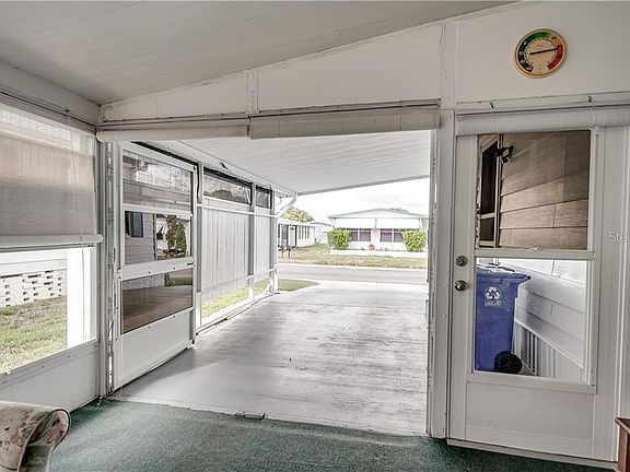 5th image of 1004 Elizabeth Ln