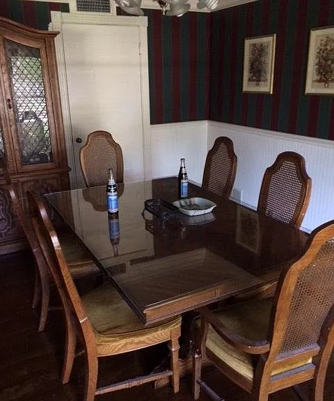 Formal Dining