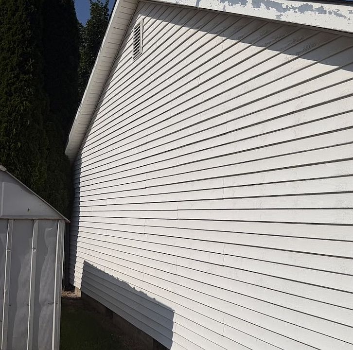 2nd image of 1570 SW Fellows St