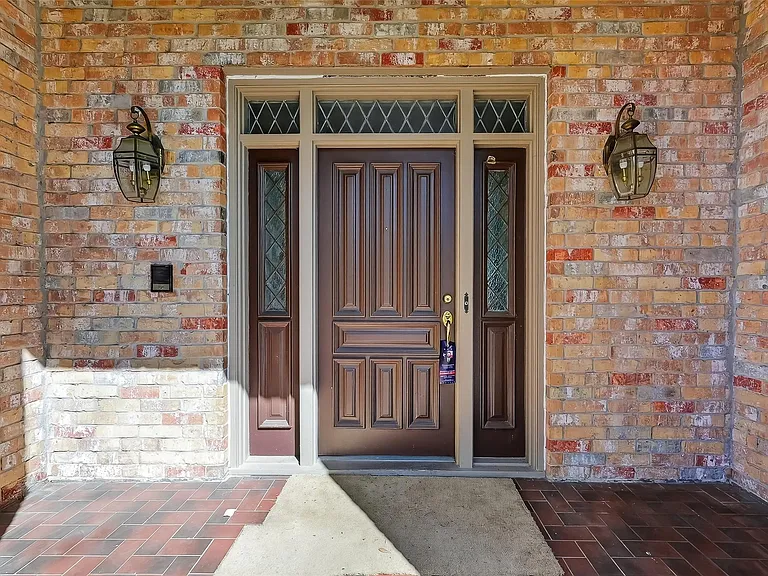 11302 Hylander Dr — Photo 5