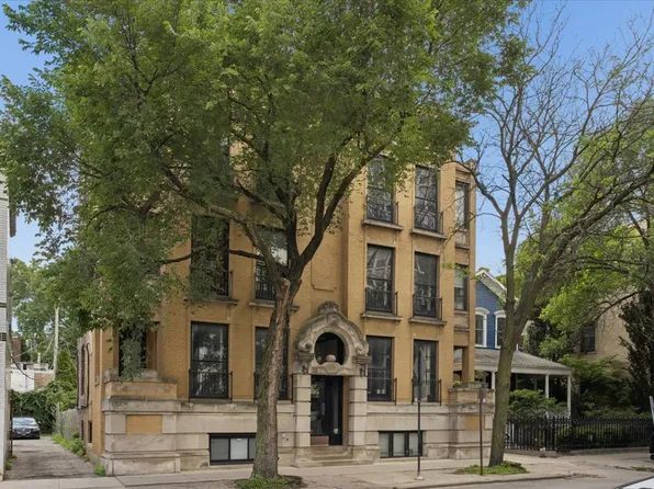 445 W Fullerton Pkwy APT 2E, Chicago, IL 60614