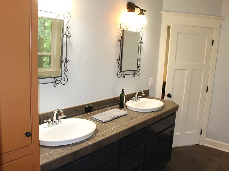 7080 NW Zinfandel Ln — Photo 4