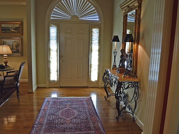 2nd image of 360 Peartree Dr