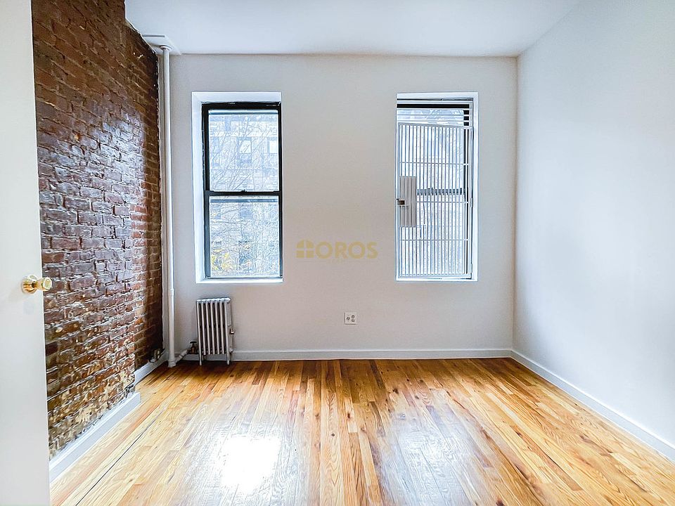 1st image of 217 E 10th St APT 13