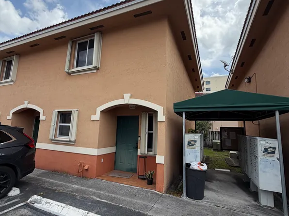 7945 NW 8th St Unit 1, Miami, FL 33126