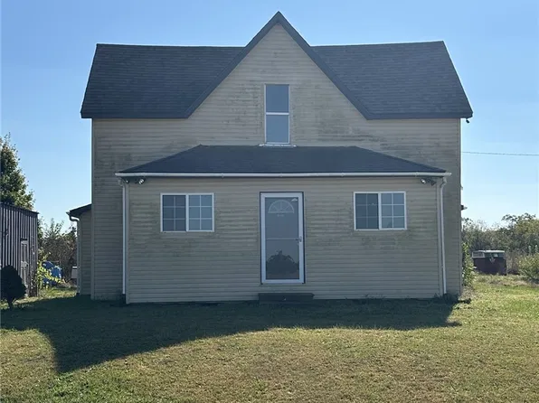9168 E 700th Rd, Martinsville, IL 62442
