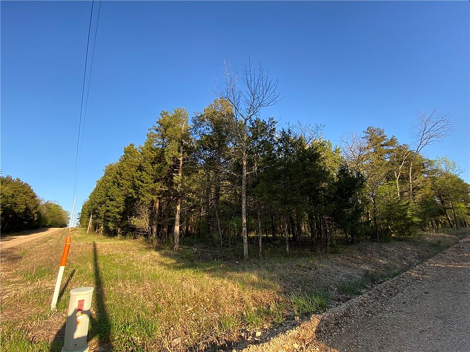 1st image of W Sunset St #16-17