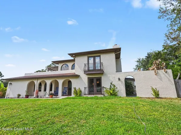 3900 Hidden Hills Dr, Titusville, FL 32796