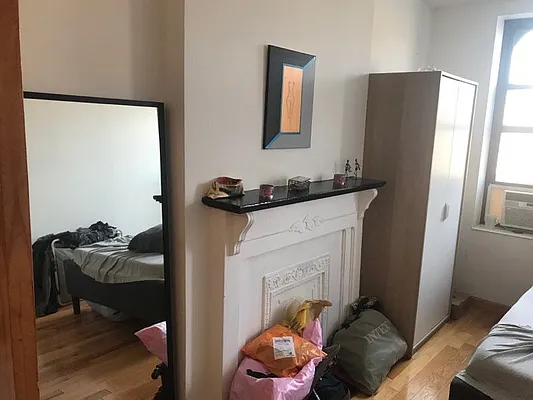 Rented by Keller Williams NYC | media 17