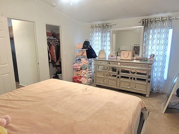5th image of 1407 W Commodore Blvd Lot 194