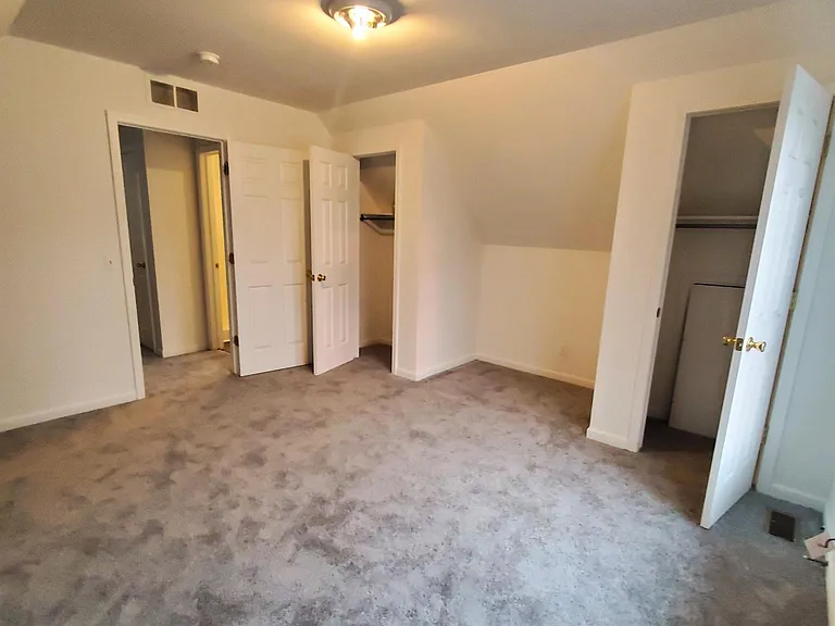 21015 Glen Lodge Rd — Photo 19