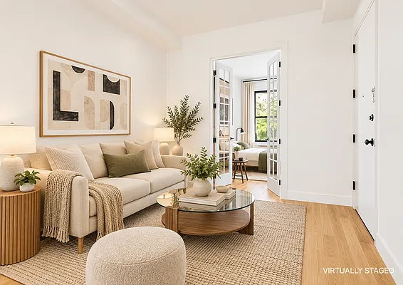 Living room, photo 1