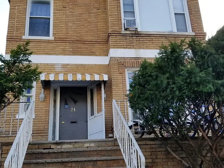 First floor apartment. Heat and hot water included.