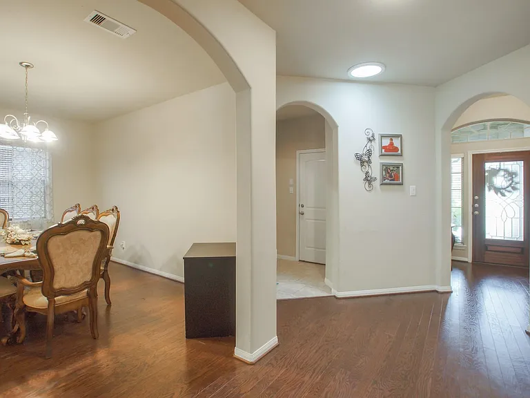 111 Pheasant Run Dr — Photo 9