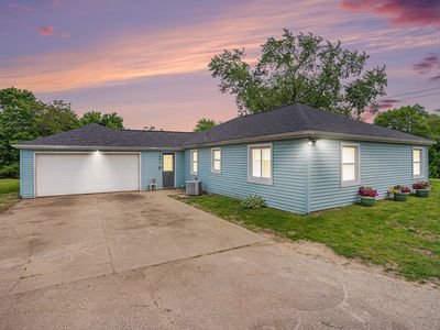 1451 Rosewood St, Jenison, MI, 49428