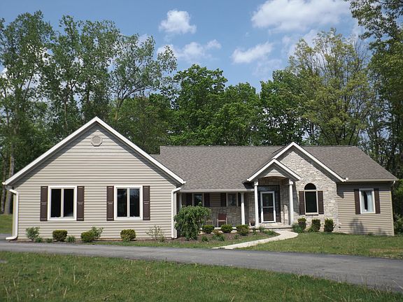 3rd image of 5252 Bella Dr