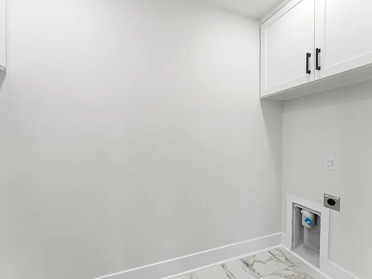 7222 Market St — Photo 8