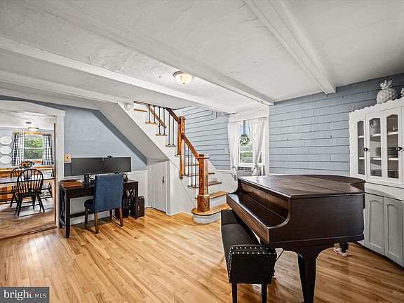 5th image of 2900 Gillis Rd