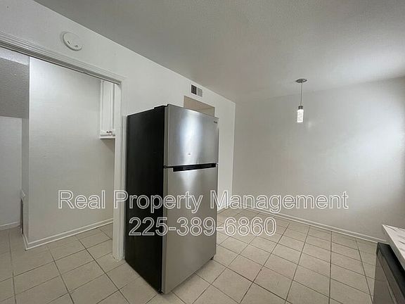 5th image of 1511 Cristy Dr APT E