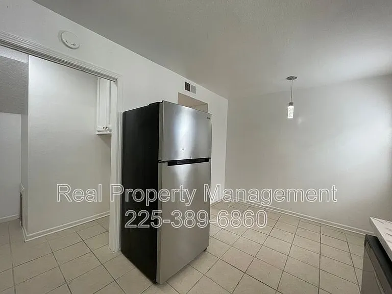 1511 Cristy Dr #E — Photo 5