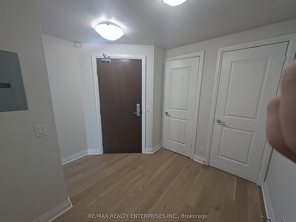2nd image of 1055 Southdown Rd #802