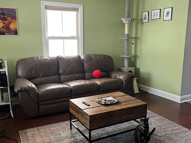 512 S Pine St — Photo 3
