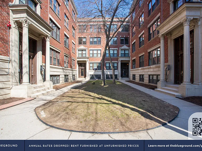 Building's Courtyard