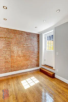 Rented by REAL New York | media 8