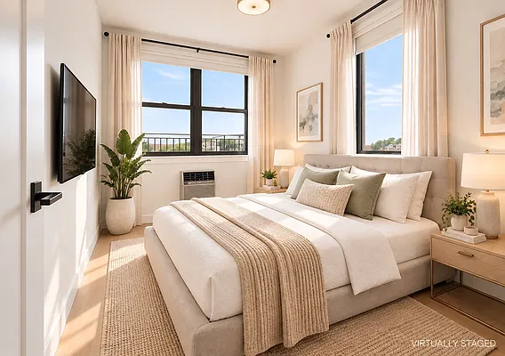 Bedroom, photo 1
