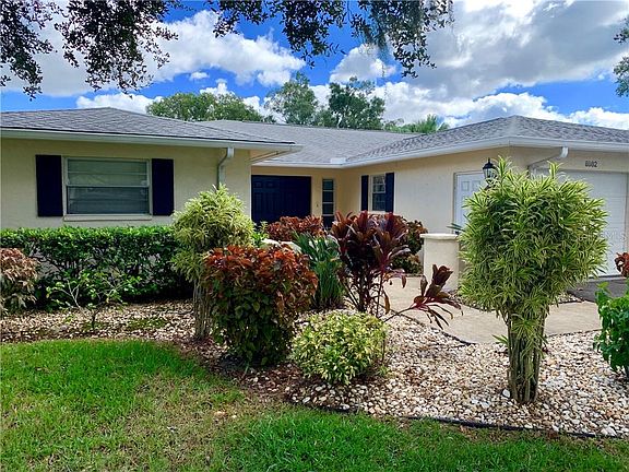 4th image of 6982 W Country Club Dr N