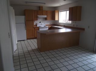 4208 Nola Loop Rd, Yakima, WA 98901
