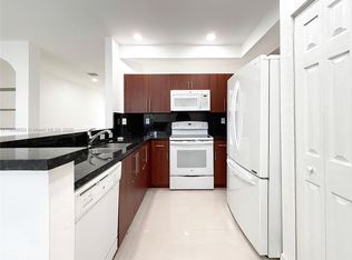 16562 SW 71st Ter #16562, Miami, FL 33193